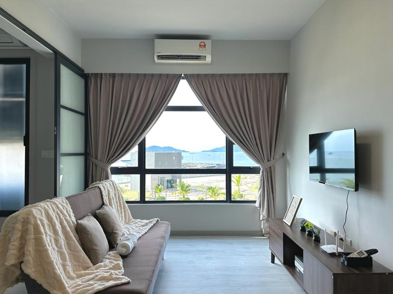 דירות קוטה קינבלו Jesselton Quay Sea & Pool View For 6 Pax מראה חיצוני תמונה